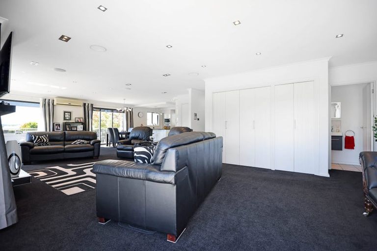 Photo of property in 2 Ludlow Drive, Huntingdon, Ashburton, 7774