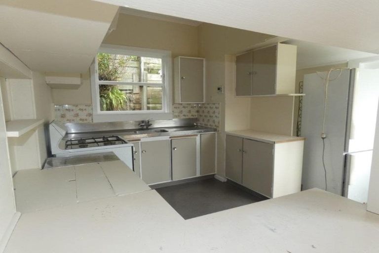 Photo of property in 15 Boundary Road, Kelburn, Wellington, 6012