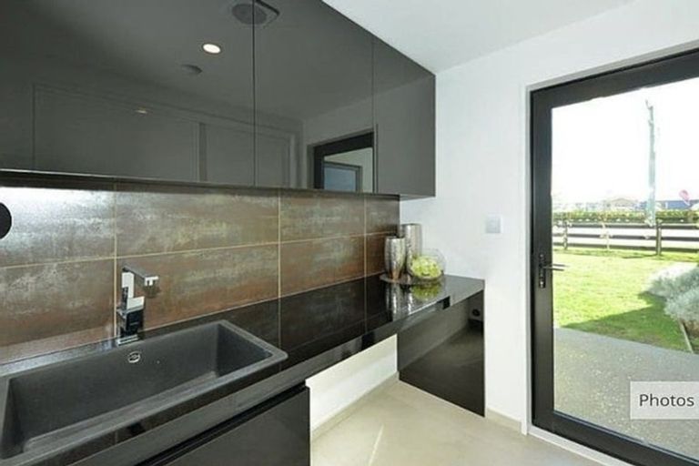 Photo of property in 1 Oaks Drive, Lincoln, 7608