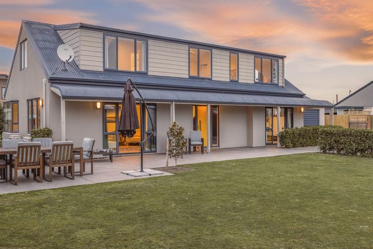 Photo of property in 221a Pine Avenue, South New Brighton, Christchurch, 8062