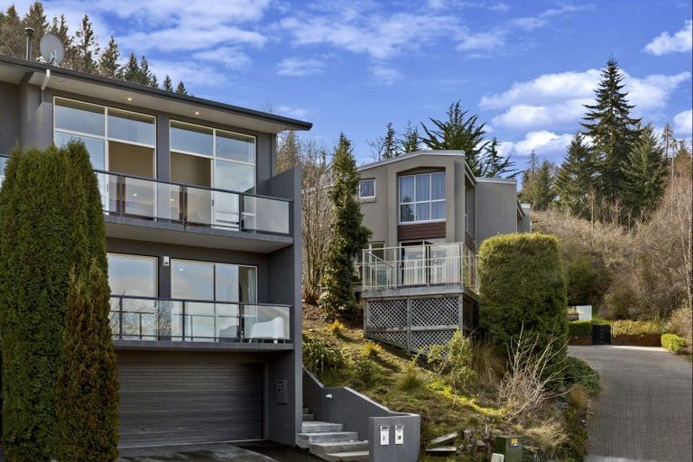 Photo of property in 6a Vancouver Drive, Queenstown, 9300