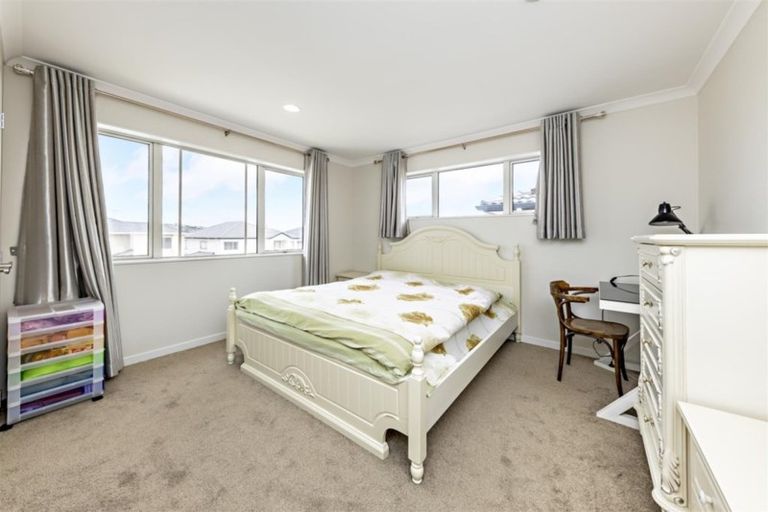 Photo of property in 16 Kerrykeel Drive, Flat Bush, Auckland, 2019