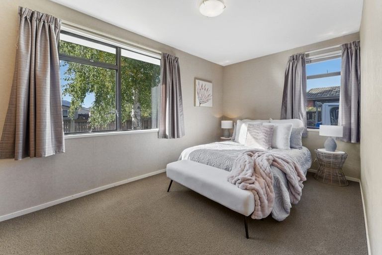 Photo of property in 76 Waenga Drive, Cromwell, 9310