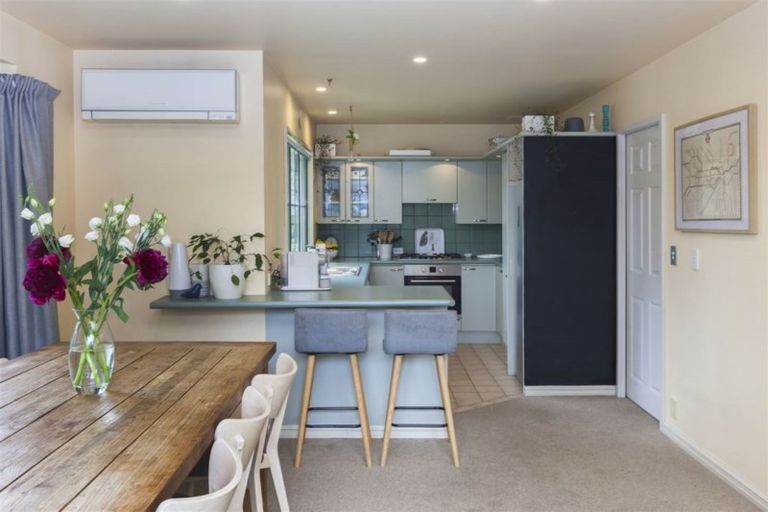 Photo of property in 2c Chislehurst Place, Bryndwr, Christchurch, 8052