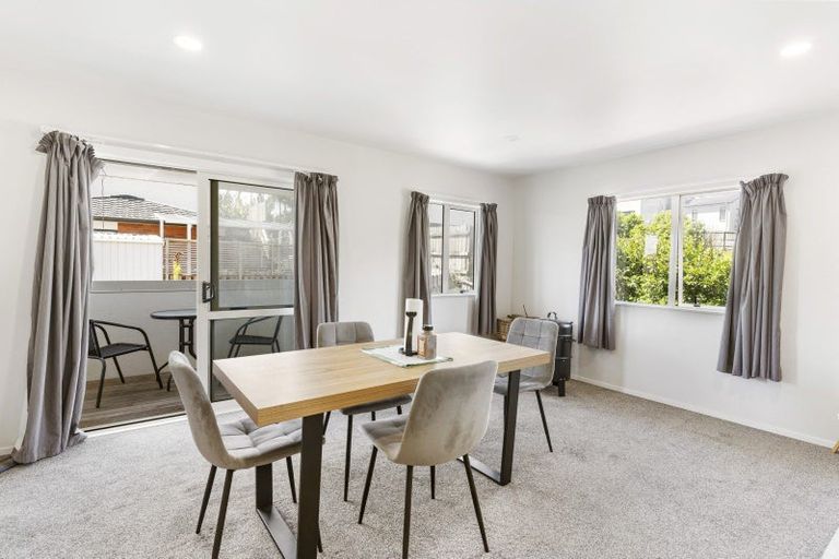 Photo of property in 30 Vireya Court, Goodwood Heights, Auckland, 2105