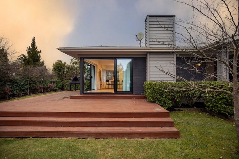 Photo of property in 15 Samuel Place, Queenwood, Hamilton, 3210