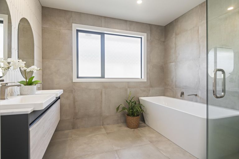 Photo of property in 20 Silicon Way, Fitzherbert, Palmerston North, 4410