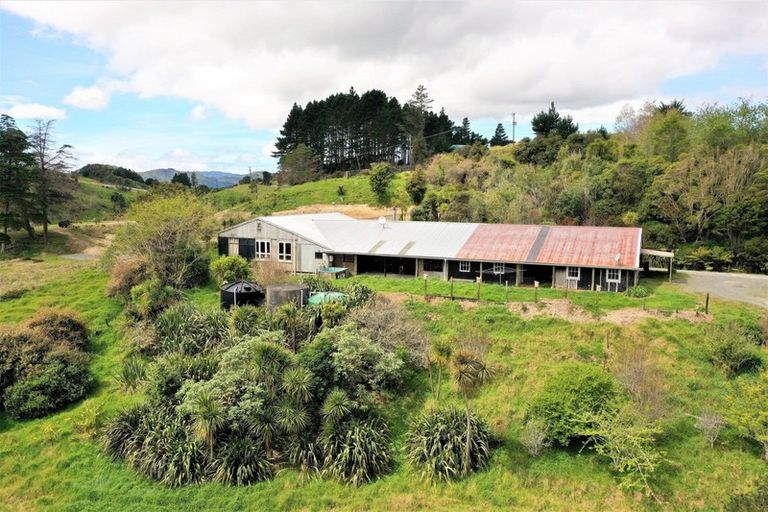 Photo of property in 656 Bickerstaffe Road, Maungaturoto, 0587