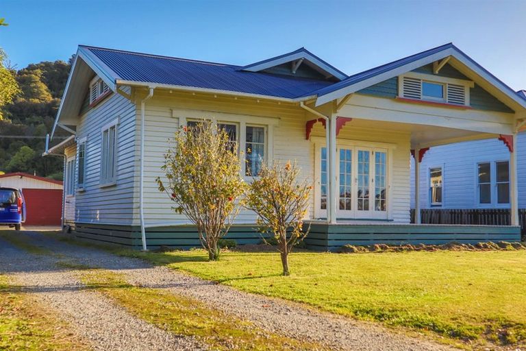 Photo of property in 58 Marsden Road, Greymouth, 7805