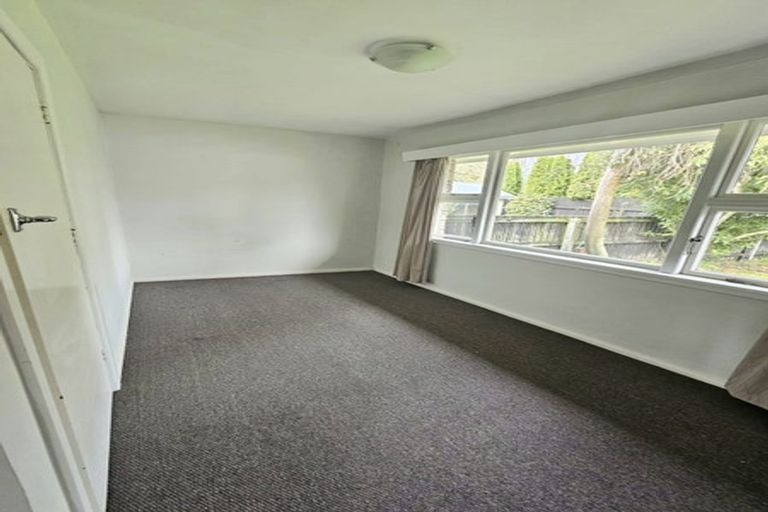 Photo of property in 2/22 Hanrahan Street, Upper Riccarton, Christchurch, 8041