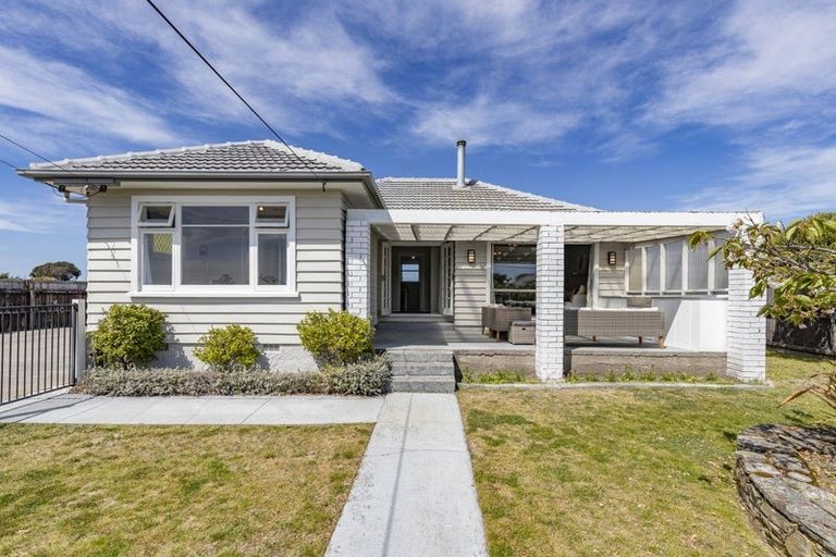 Photo of property in 8 Pandora Street, North New Brighton, Christchurch, 8083