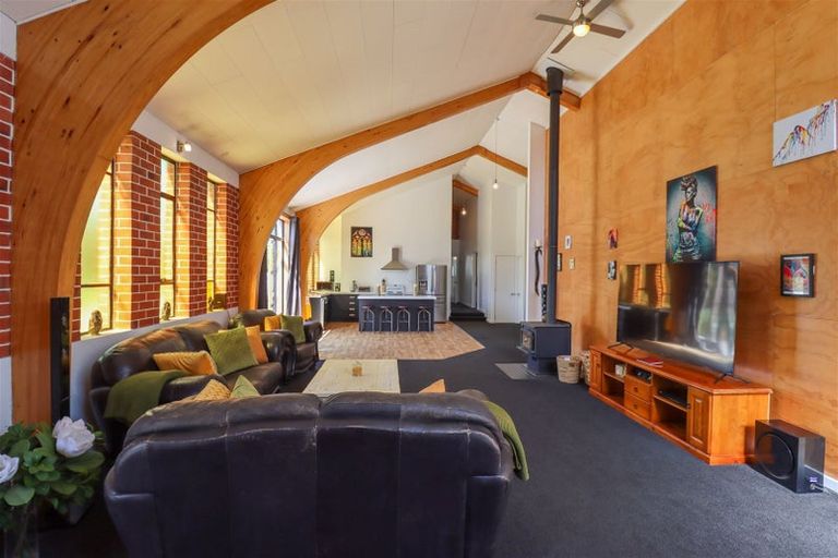 Photo of property in 3 Bristol Street, Pareora, 7912