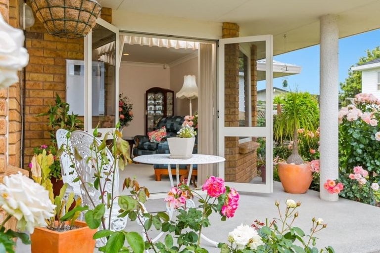 Photo of property in 35 Huntington Drive, Bethlehem, Tauranga, 3110