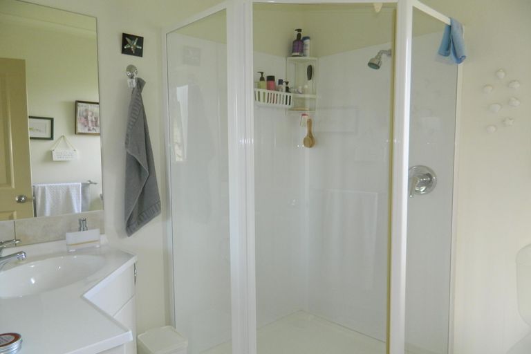 Photo of property in 3 Charlotte Kemp Drive, Kerikeri, 0230