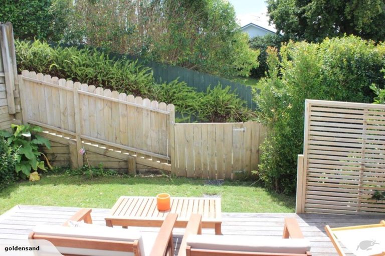 Photo of property in 14 Walter Macdonald Street, Howick, Auckland, 2014