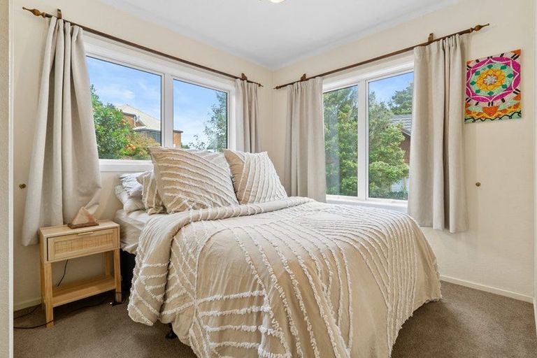 Photo of property in 67 Eugenia Rise, Totara Heights, Auckland, 2105