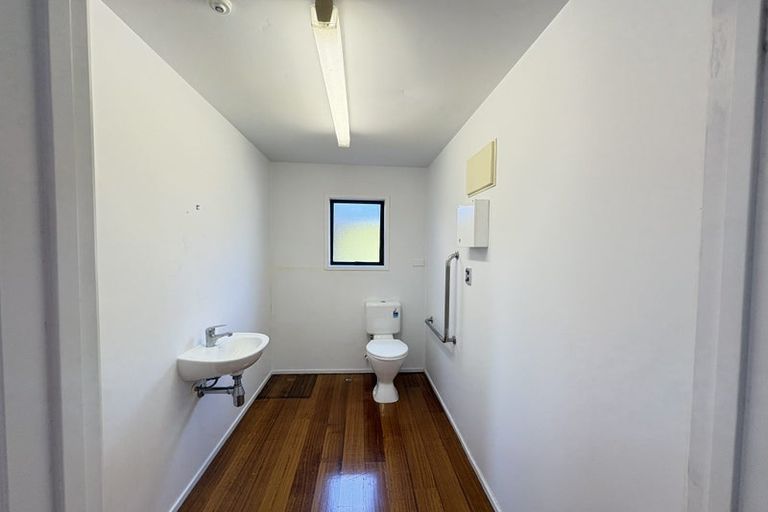 Photo of property in 123 Pomona Road, Kumeu, 0891