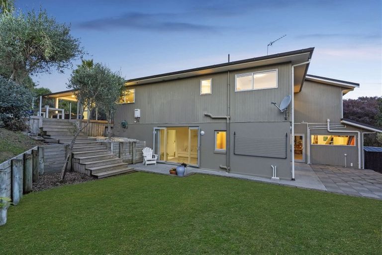 Photo of property in 14 Theodora Place, Mairangi Bay, Auckland, 0630