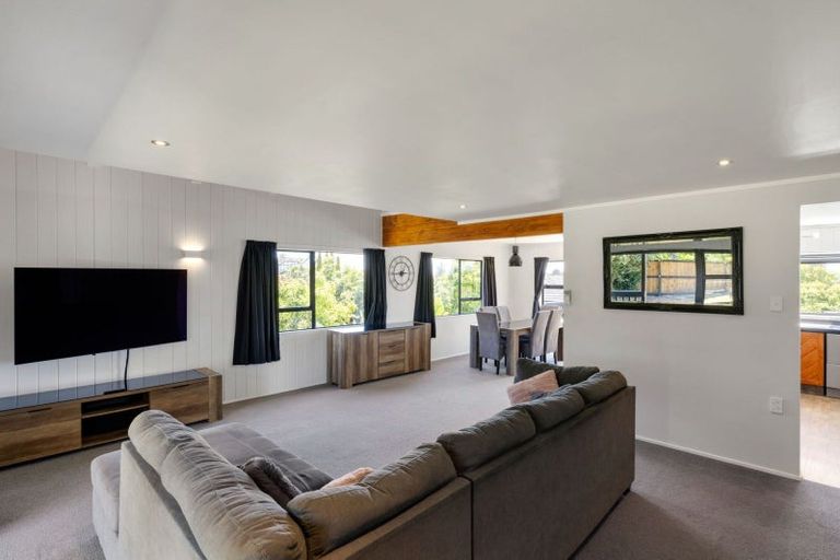 Photo of property in 74 Totara Drive, Pukete, Hamilton, 3200