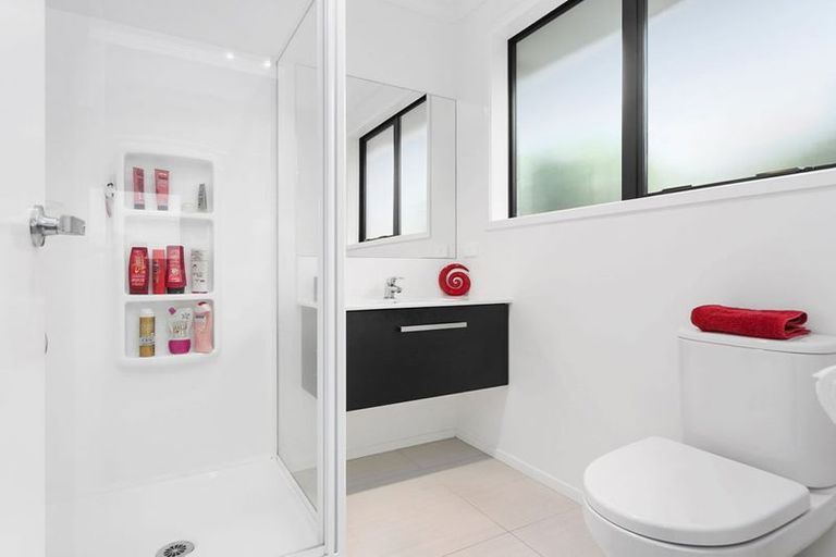 Photo of property in 27 Plescher Crescent, Leamington, Cambridge, 3432