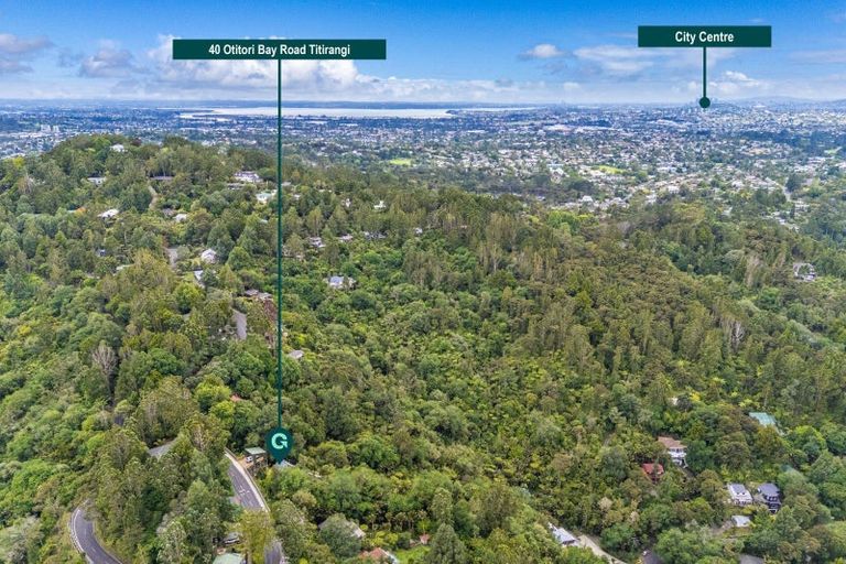 Photo of property in 40 Otitori Bay Road, Titirangi, Auckland, 0604