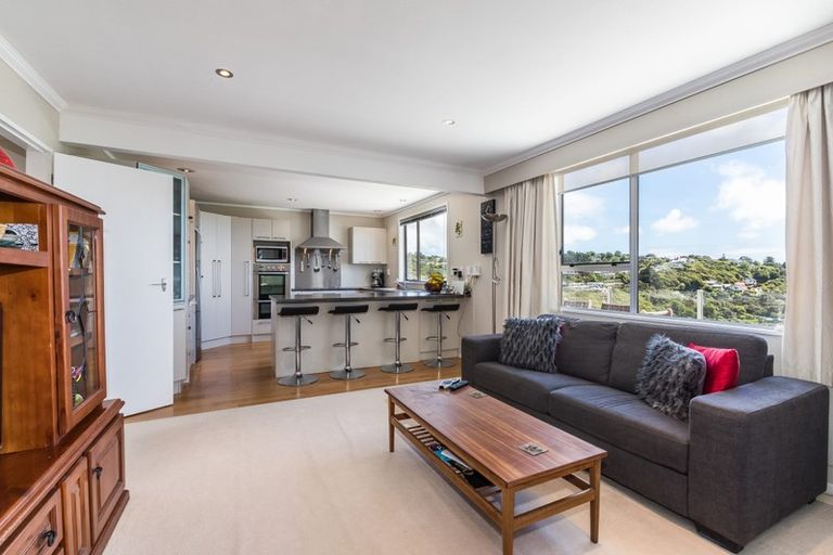 Photo of property in 11 Mercury Way, Whitby, Porirua, 5024