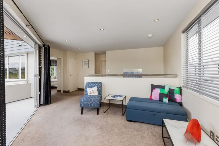 Photo of property in 88 Rochfort Road, Havelock North, 4130