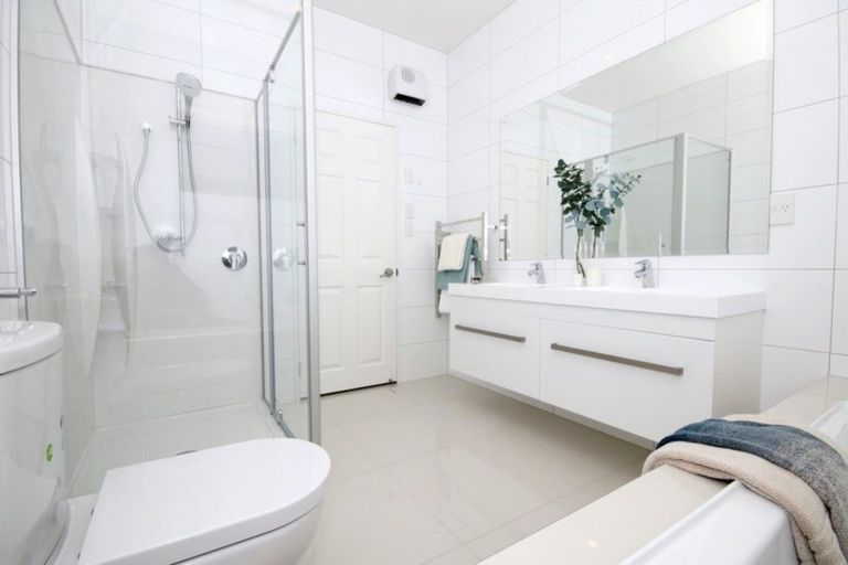 Photo of property in 100 Ormonde Drive, Silverdale, 0932