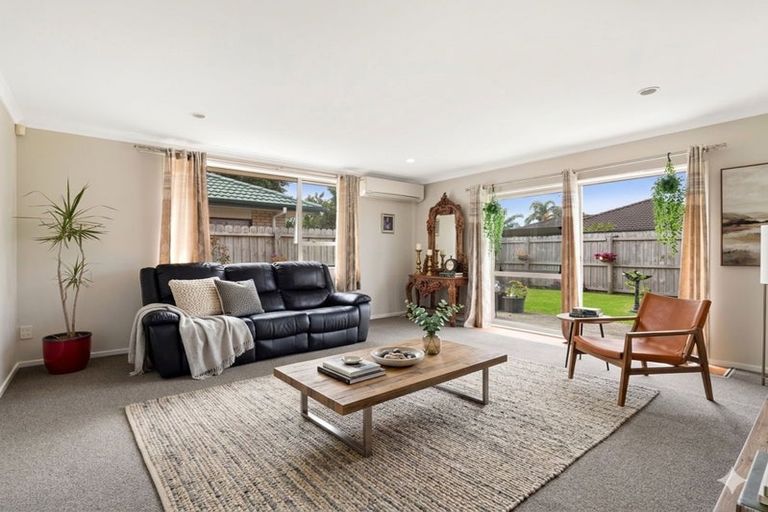 Photo of property in 29 Takatu Place, Takanini, 2112