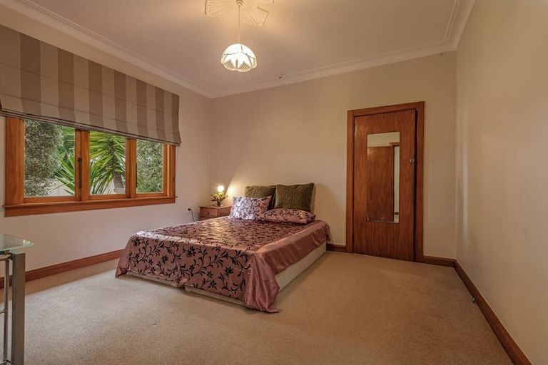 Photo of property in 48 Manapouri Crescent, Hokowhitu, Palmerston North, 4410