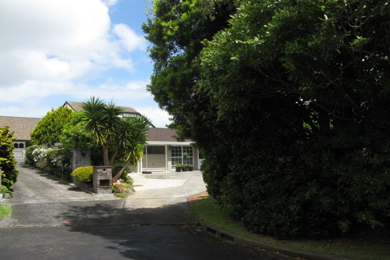 Photo of property in 8 Chica Place, Conifer Grove, Takanini, 2112