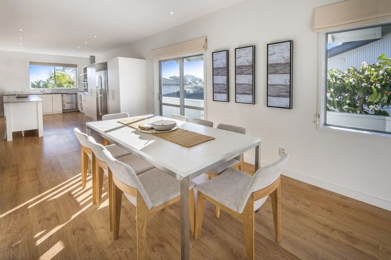 Photo of property in 7 Maleme Avenue, Belmont, Auckland, 0622