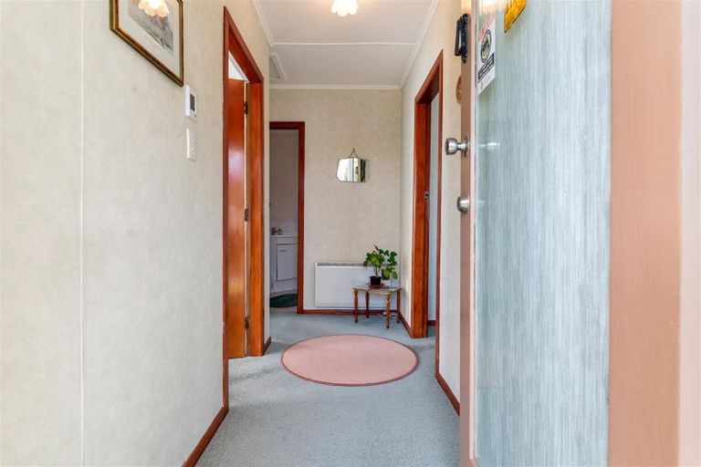 Photo of property in 8a Sumner Street, Glenholme, Rotorua, 3010