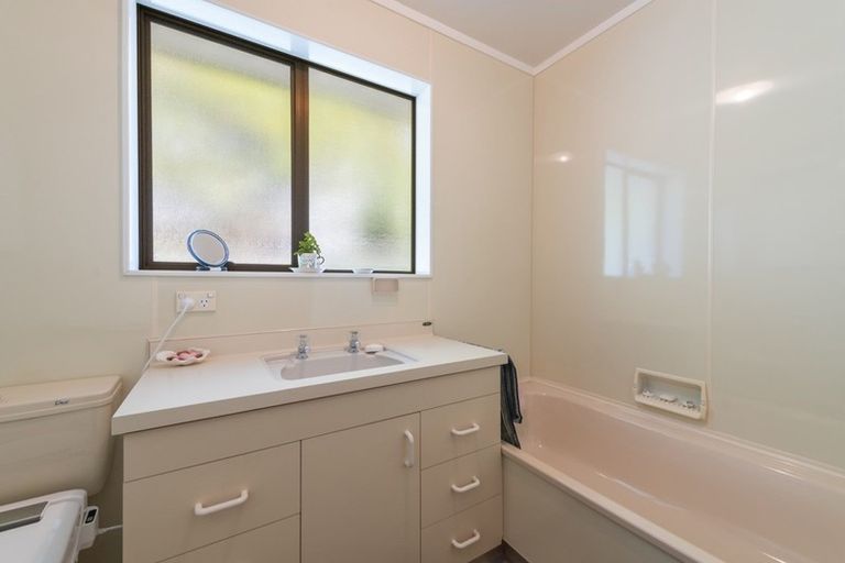 Photo of property in 4a Hobhouse Street, Stoke, Nelson, 7011