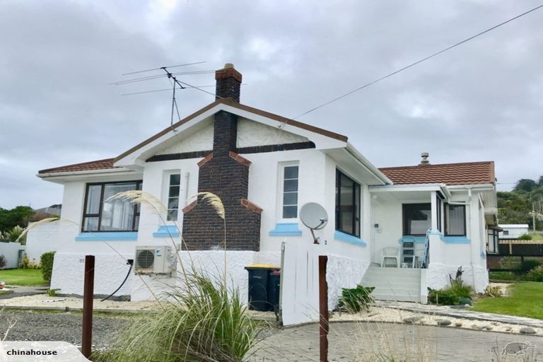 Photo of property in 12 Walker Street, Bluff, 9814