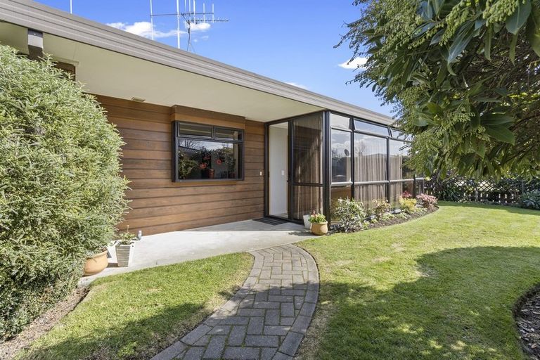 Photo of property in 179b Victoria Street, Cambridge, 3434