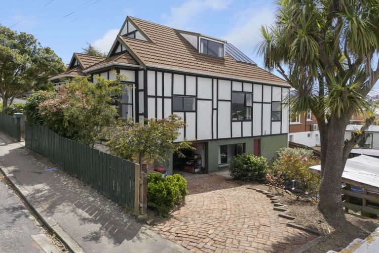 Photo of property in 23 Byron Street, Mornington, Dunedin, 9011