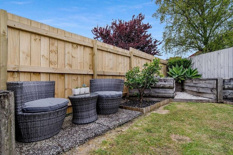 Photo of property in 3/18 Nelson Street, Papakura, 2110