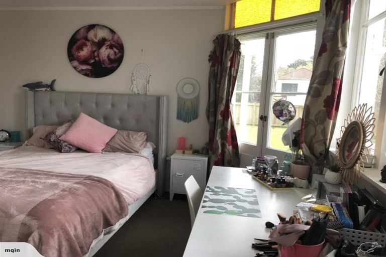 Photo of property in 36 Opaheke Road, Opaheke, Papakura, 2113