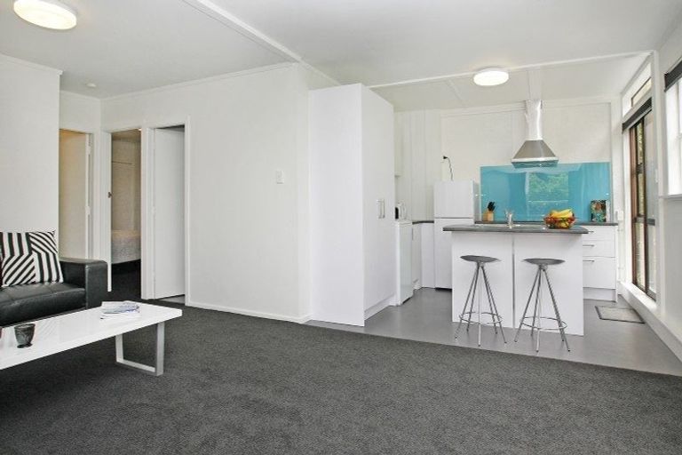 Photo of property in 17a Seatoun Heights Road, Miramar, Wellington, 6022