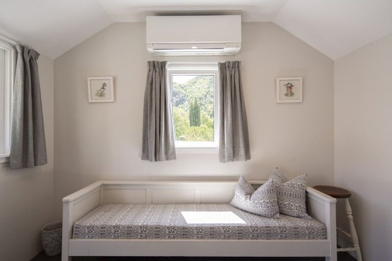 Photo of property in 17 Merioneth Street, Arrowtown, 9302