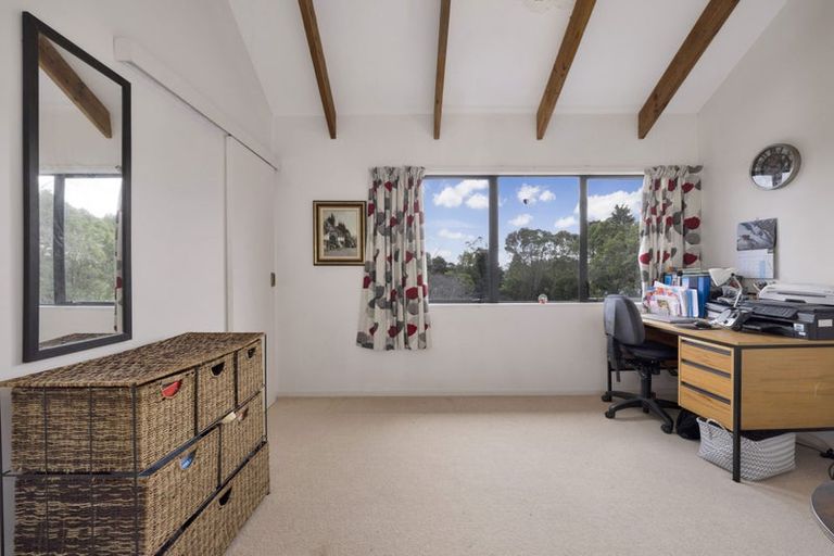 Photo of property in 225 Waitohu Valley Road, Otaki, 5583