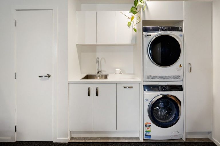 Photo of property in 11 Ruru Street, Cambridge, 3434