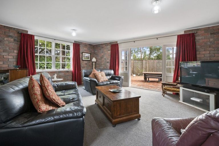 Photo of property in 273 Parewanui Road, Bulls, 4894
