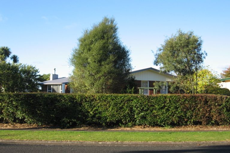 Photo of property in 47 Aotea Crescent, Tokoroa, 3420