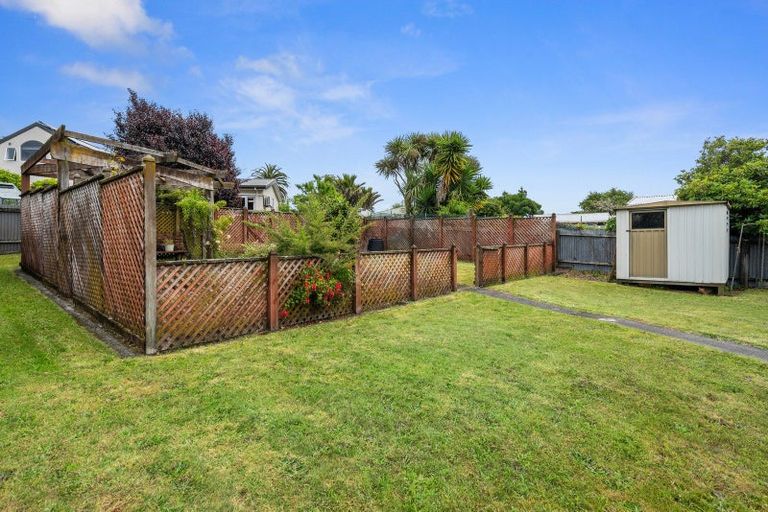 Photo of property in 23 Cawthron Crescent, Annesbrook, Nelson, 7011