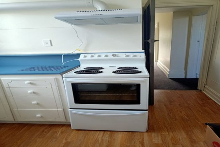 Photo of property in 1/128 London Street, Dunedin Central, Dunedin, 9016