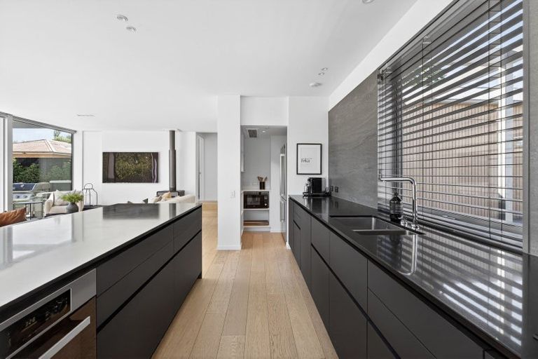 Photo of property in 1/61 Eely Point Road, Wanaka, 9305