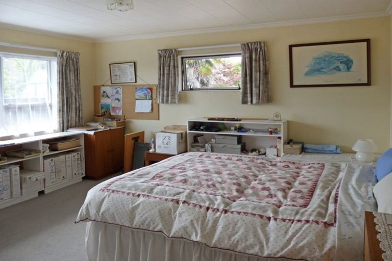 Photo of property in 1/6 Arapiki Road, Stoke, Nelson, 7011