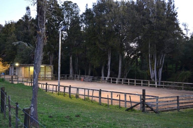 Photo of property in 1956b Pyes Pa Road, Oropi, Tauranga, 3173